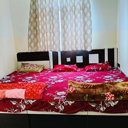 Jai Hanuman Guest House Palsana  Exterior photo