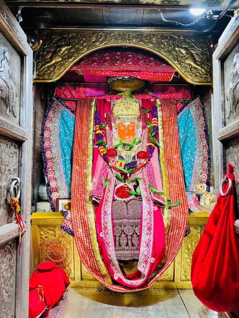 Jai Hanuman Guest House Palsana  Exterior photo